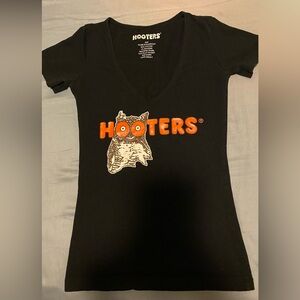 Authentic Hooters size XXS Black V neck t shirt